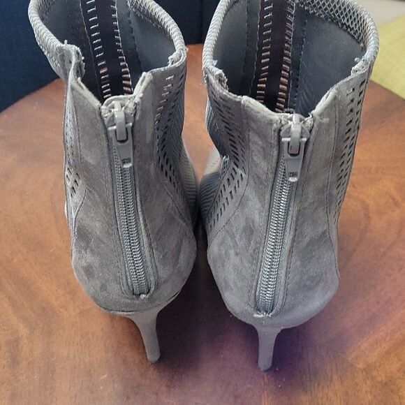 QUPID FAUX SUEDE HIGH HEEL BACK ZIPPER OPEN TOE BOOTIES - Picture 10 of 16